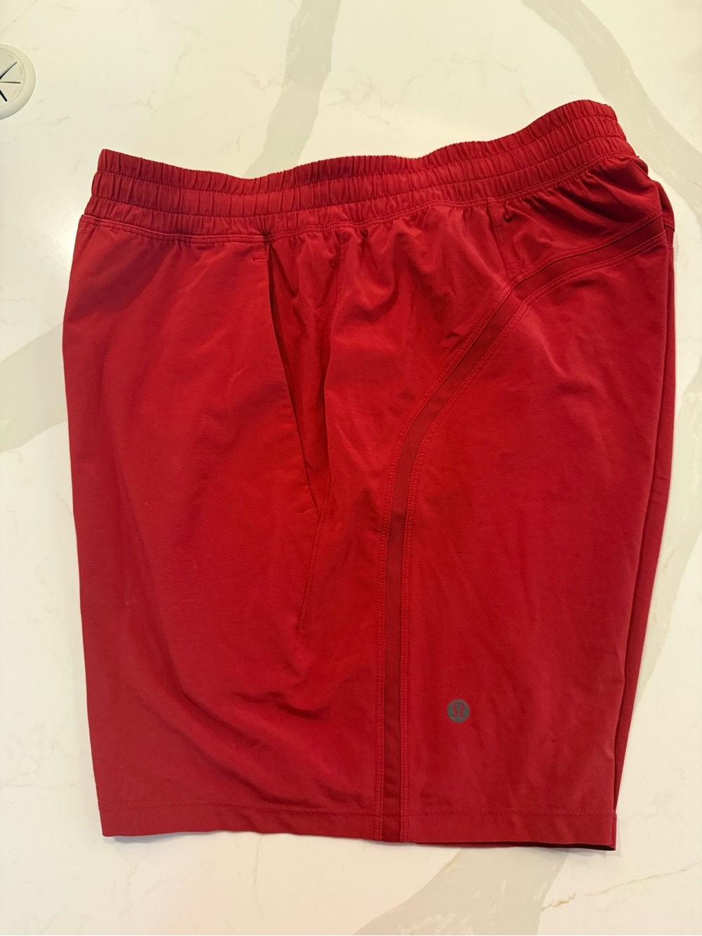 lululemon Men's Red Pace Breakers 7” medium, m Athletic Shorts, linerless
